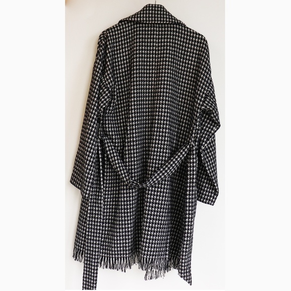 NWT Tularosa Heidi Coat Ivory Houndstooth Medium - Picture 6 of 8